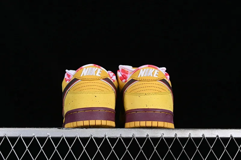 All Categories Nk SB Dunk Series Nk SB Dunk Low Low-top sneakers OG version Concepts x SB Dunk Low "Yellow Lobster" Yellow Lobster SB low-top sports and leisure sneakers 313170-137566